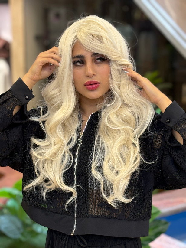 کلاه گیس وارداتی حالتدار فرق متحرک جاو تور بلوند عروسکی